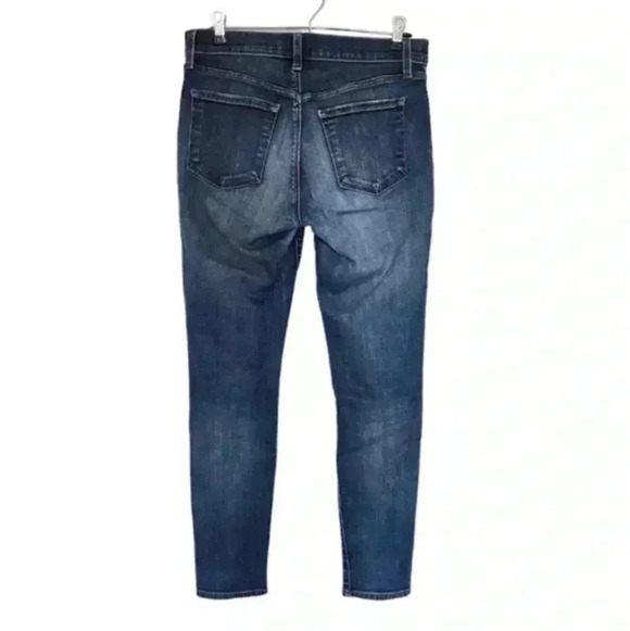 J Brand 620 Mid Rise Super Skinny Jeans in Throne Dark Blue Wash Women's size 28 - Picture 3 of 12